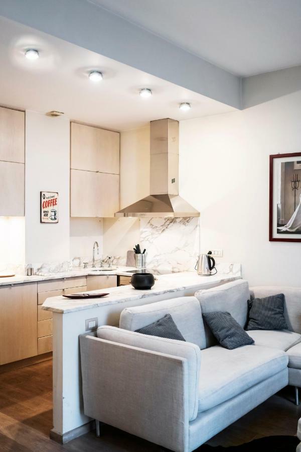 Santo Stefano Luxury Apartment ميلان المظهر الخارجي الصورة