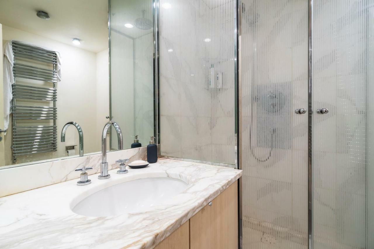 Santo Stefano Luxury Apartment ميلان المظهر الخارجي الصورة